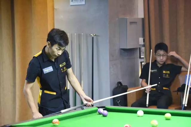 举动被镜头 举动被镜头